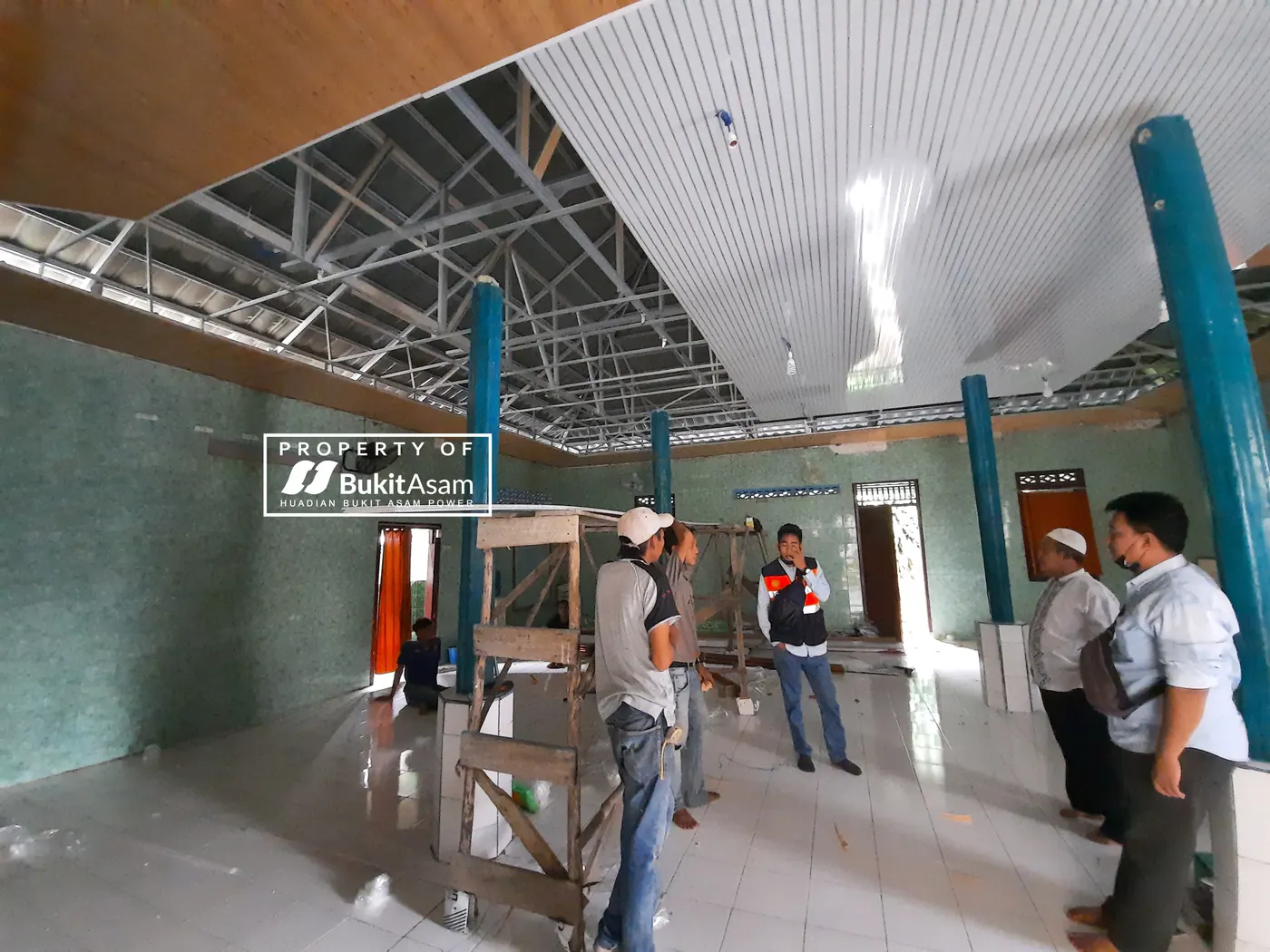 PT HBAP Renovated the Ceiling of Muhajirin Mosque in Tanjung Agung Village
